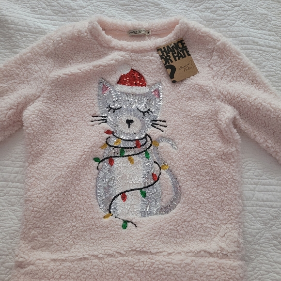 🎄Holiday Fleece Top w/Sequin Cat😽 - Picture 2 of 4